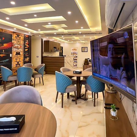 Хостел Rotana Pyramids View Nazlet el-Sisi Екстер'єр фото