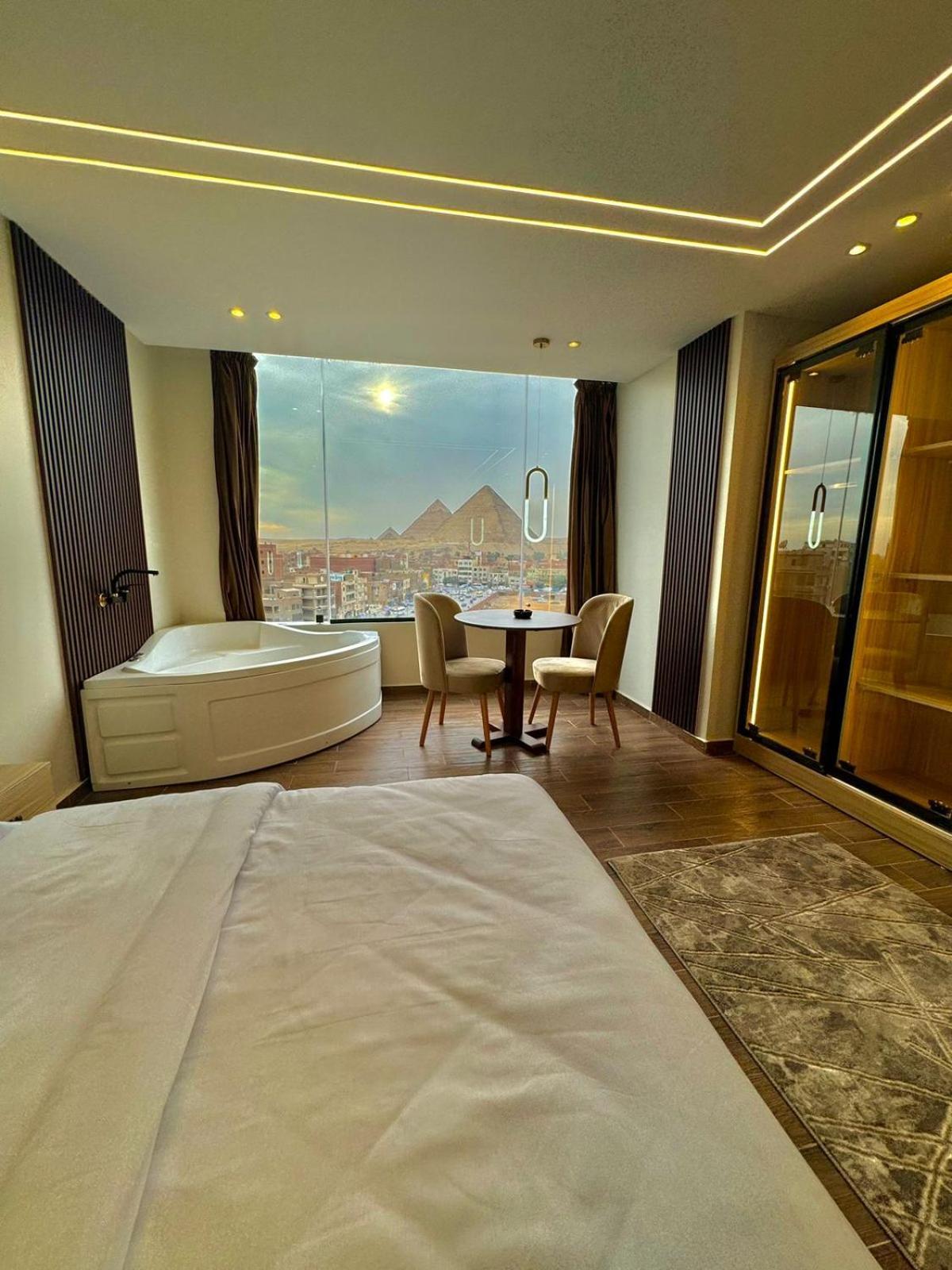 Хостел Rotana Pyramids View Nazlet el-Sisi Екстер'єр фото