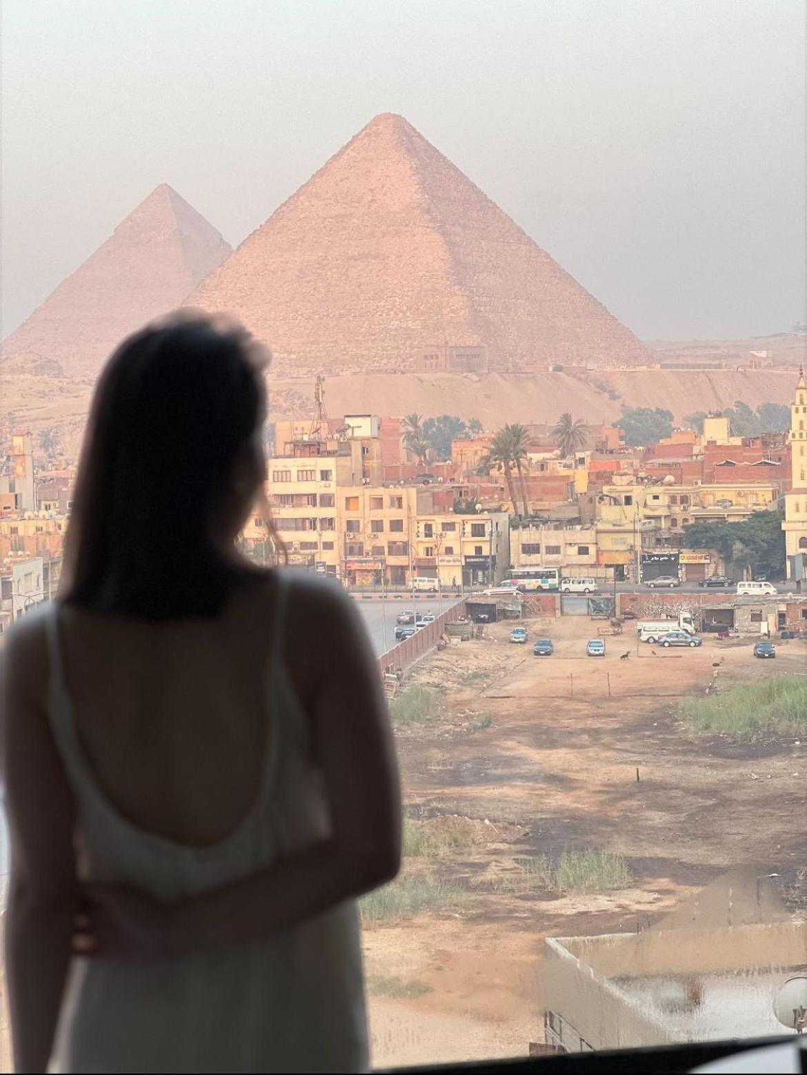 Хостел Rotana Pyramids View Nazlet el-Sisi Екстер'єр фото