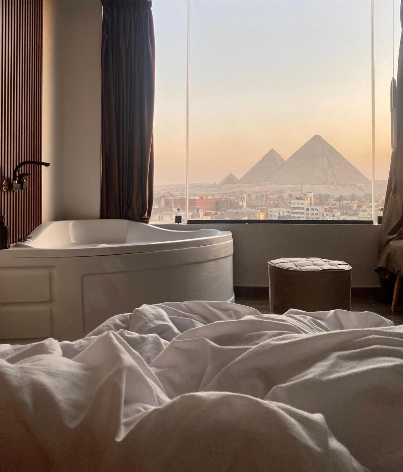 Хостел Rotana Pyramids View Nazlet el-Sisi Екстер'єр фото