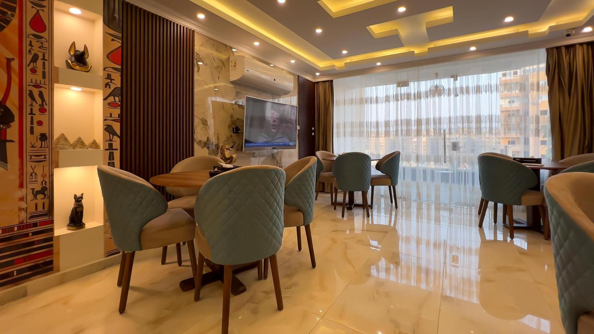 Хостел Rotana Pyramids View Nazlet el-Sisi Екстер'єр фото
